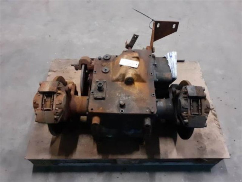 Getriebe & Getriebeteile des Typs Fendt 6300C, Gebrauchtmaschine in Hemmet (Bild 4)