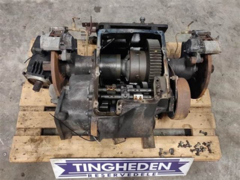 Getriebe & Getriebeteile от тип Fendt 6335C, Gebrauchtmaschine в Hemmet (Снимка 2)