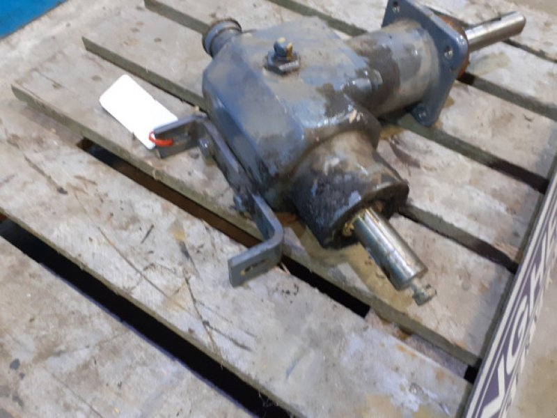 Getriebe & Getriebeteile от тип Fendt 8350, Gebrauchtmaschine в Hemmet (Снимка 2)