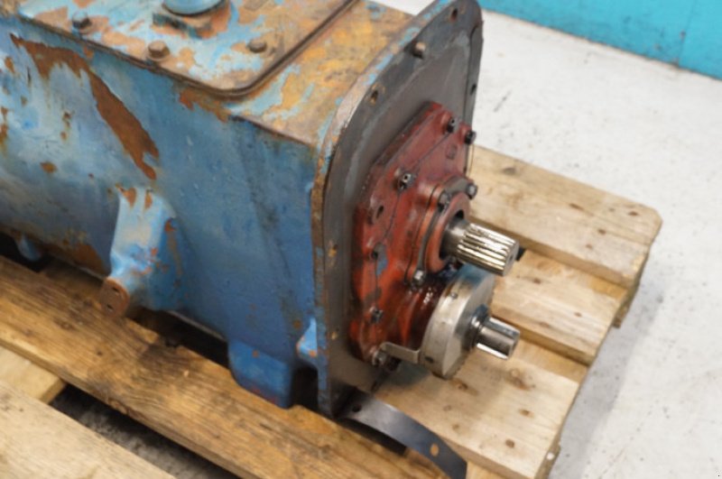Getriebe & Getriebeteile от тип Ford 4000, Gebrauchtmaschine в Hemmet (Снимка 17)