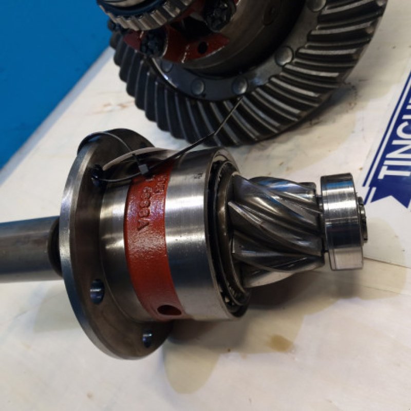 Getriebe & Getriebeteile des Typs Ford 6640, Gebrauchtmaschine in Hemmet (Bild 5)