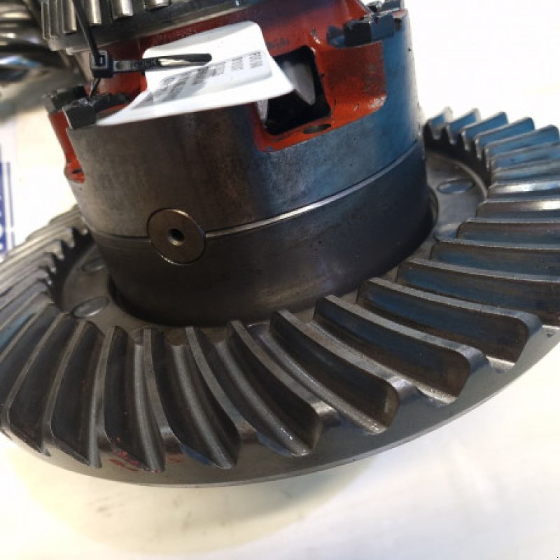 Getriebe & Getriebeteile des Typs Ford 6640, Gebrauchtmaschine in Hemmet (Bild 14)