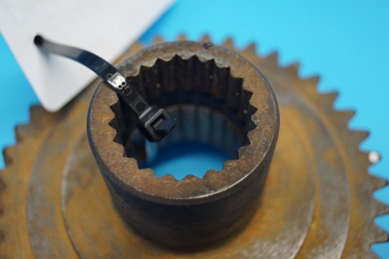 Getriebe & Getriebeteile des Typs Ford 6810, Gebrauchtmaschine in Hemmet (Bild 5)