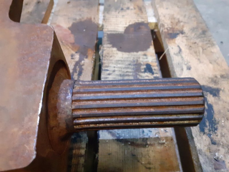 Getriebe & Getriebeteile des Typs Ford 7710, Gebrauchtmaschine in Hemmet (Bild 7)