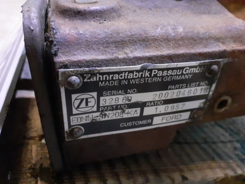 Getriebe & Getriebeteile des Typs Ford 7710, Gebrauchtmaschine in Hemmet (Bild 6)