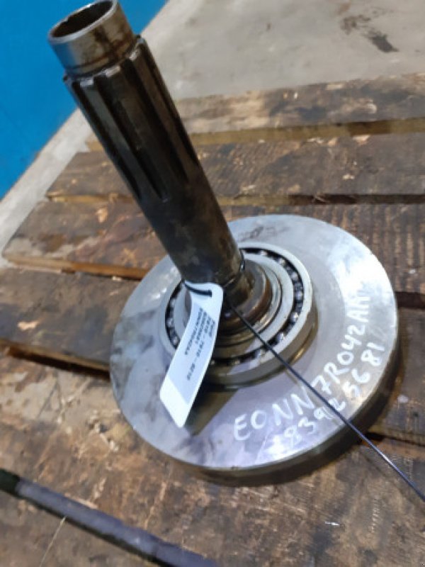 Getriebe & Getriebeteile des Typs Ford 7810, Gebrauchtmaschine in Hemmet (Bild 2)