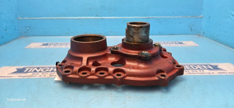 Getriebe & Getriebeteile des Typs Ford 8210, Gebrauchtmaschine in Hemmet (Bild 2)