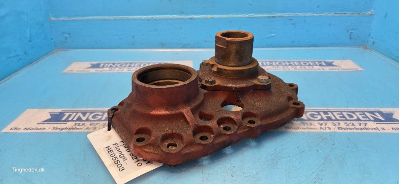 Getriebe & Getriebeteile des Typs Ford 8210, Gebrauchtmaschine in Hemmet (Bild 7)