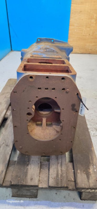 Getriebe & Getriebeteile des Typs Ford 8210, Gebrauchtmaschine in Hemmet (Bild 4)