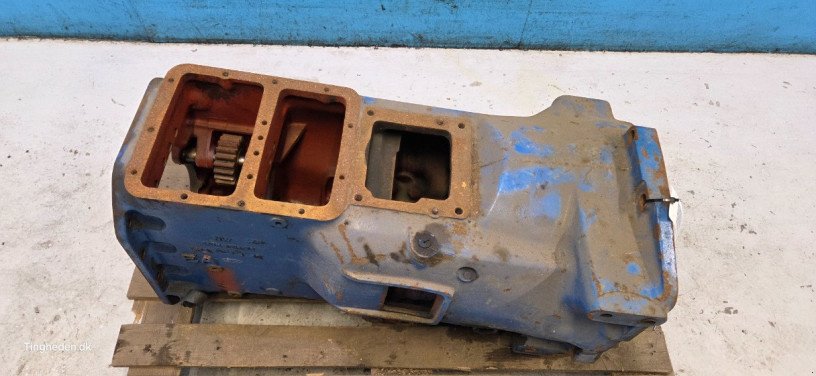 Getriebe & Getriebeteile του τύπου Ford 8210, Gebrauchtmaschine σε Hemmet (Φωτογραφία 3)