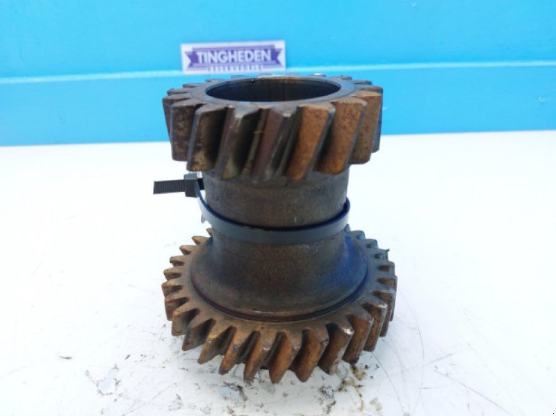 Getriebe & Getriebeteile от тип Ford 8210, Gebrauchtmaschine в Hemmet (Снимка 9)