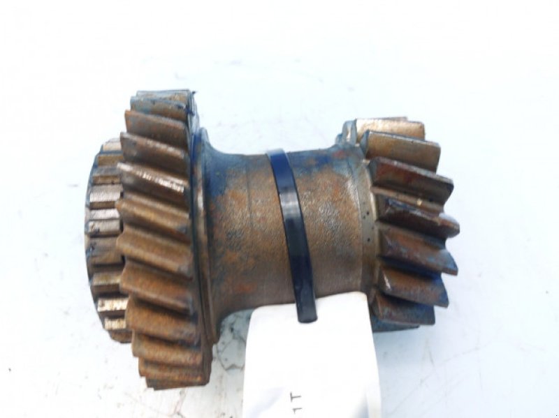 Getriebe & Getriebeteile от тип Ford 8210, Gebrauchtmaschine в Hemmet (Снимка 5)