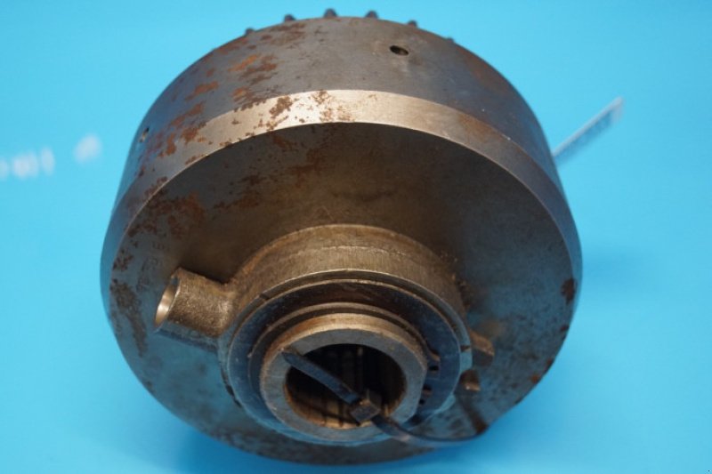 Getriebe & Getriebeteile des Typs Ford 8210, Gebrauchtmaschine in Hemmet (Bild 4)