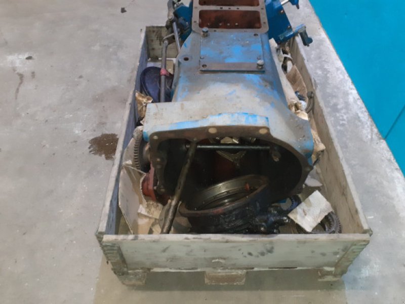 Getriebe & Getriebeteile του τύπου Ford 8210, Gebrauchtmaschine σε Hemmet (Φωτογραφία 4)