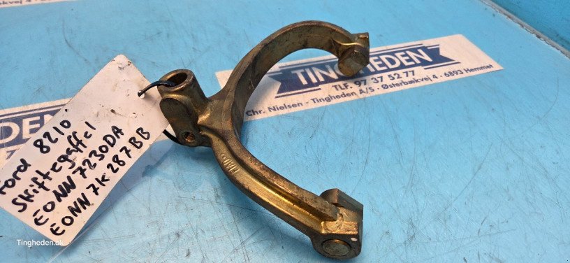 Getriebe & Getriebeteile za tip Ford 8210, Gebrauchtmaschine u Hemmet (Slika 4)