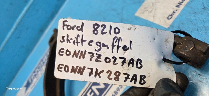 Getriebe & Getriebeteile za tip Ford 8210, Gebrauchtmaschine u Hemmet (Slika 11)