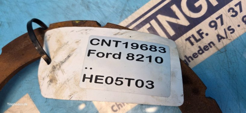 Getriebe & Getriebeteile za tip Ford 8210, Gebrauchtmaschine u Hemmet (Slika 12)