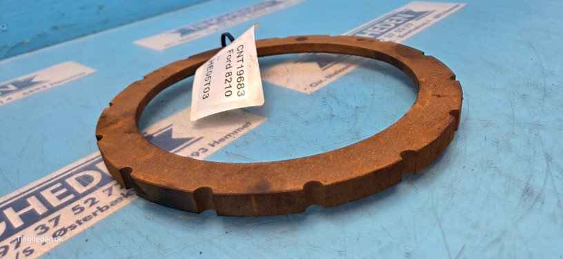 Getriebe & Getriebeteile za tip Ford 8210, Gebrauchtmaschine u Hemmet (Slika 9)