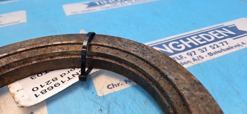 Getriebe & Getriebeteile za tip Ford 8210, Gebrauchtmaschine u Hemmet (Slika 9)