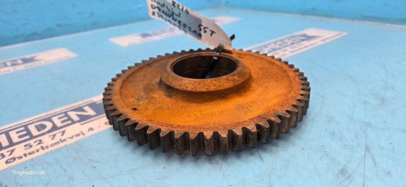 Getriebe & Getriebeteile za tip Ford 8210, Gebrauchtmaschine u Hemmet (Slika 10)