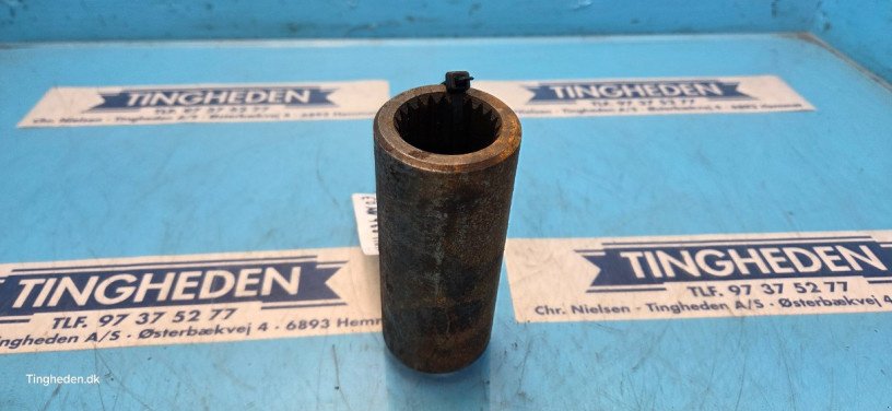 Getriebe & Getriebeteile za tip Ford 8210, Gebrauchtmaschine u Hemmet (Slika 4)