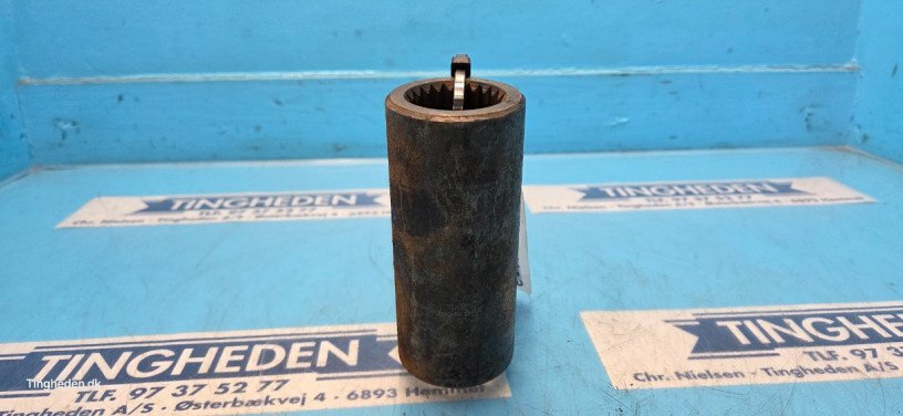 Getriebe & Getriebeteile za tip Ford 8210, Gebrauchtmaschine u Hemmet (Slika 8)