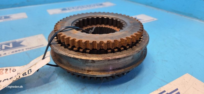 Getriebe & Getriebeteile za tip Ford 8210, Gebrauchtmaschine u Hemmet (Slika 11)