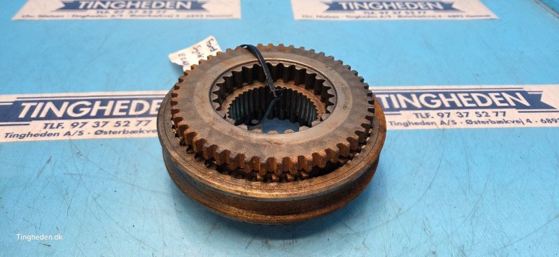 Getriebe & Getriebeteile za tip Ford 8210, Gebrauchtmaschine u Hemmet (Slika 2)