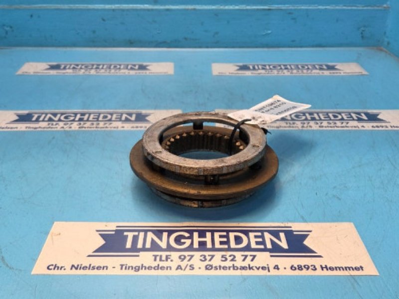 Getriebe & Getriebeteile des Typs Ford 8210, Gebrauchtmaschine in Hemmet (Bild 1)