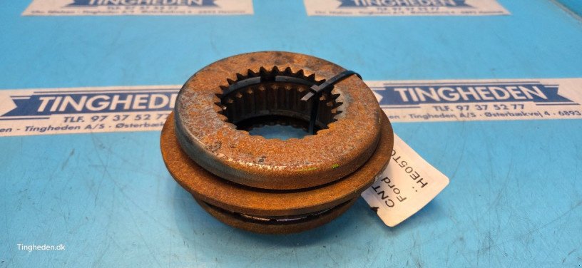 Getriebe & Getriebeteile za tip Ford 8210, Gebrauchtmaschine u Hemmet (Slika 8)