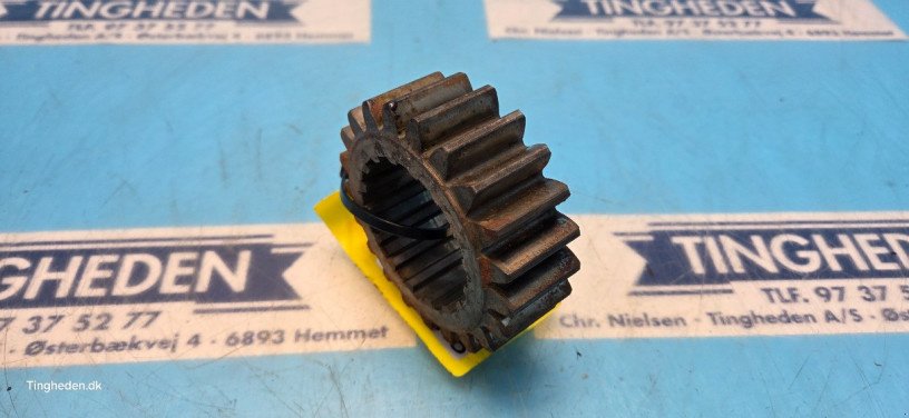 Getriebe & Getriebeteile des Typs Ford 8260, Gebrauchtmaschine in Hemmet (Bild 10)