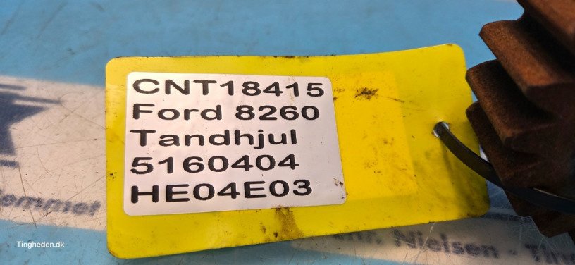 Getriebe & Getriebeteile des Typs Ford 8260, Gebrauchtmaschine in Hemmet (Bild 12)