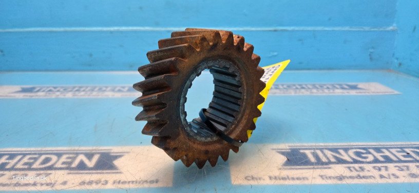 Getriebe & Getriebeteile des Typs Ford 8260, Gebrauchtmaschine in Hemmet (Bild 5)