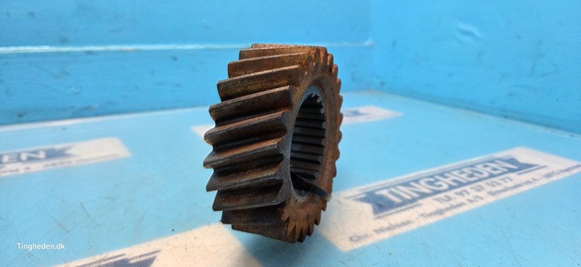 Getriebe & Getriebeteile des Typs Ford 8260, Gebrauchtmaschine in Hemmet (Bild 7)