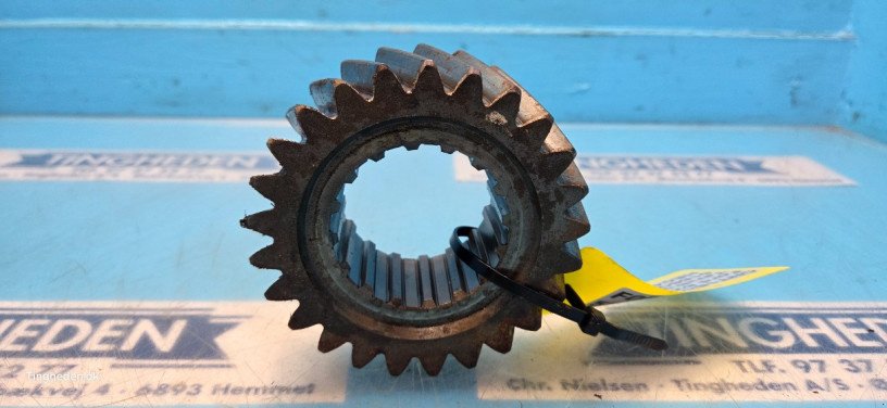 Getriebe & Getriebeteile от тип Ford 8260, Gebrauchtmaschine в Hemmet (Снимка 3)