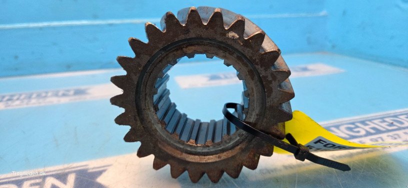 Getriebe & Getriebeteile от тип Ford 8260, Gebrauchtmaschine в Hemmet (Снимка 10)