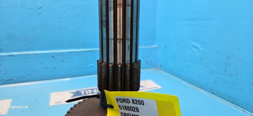 Getriebe & Getriebeteile des Typs Ford 8260, Gebrauchtmaschine in Hemmet (Bild 13)