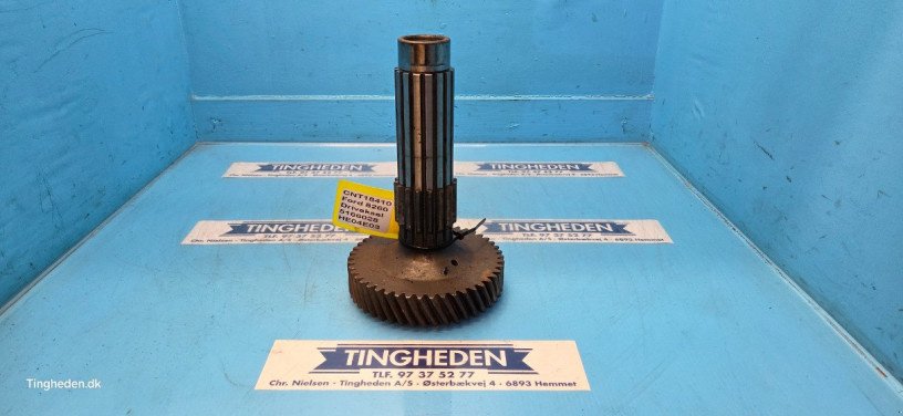 Getriebe & Getriebeteile des Typs Ford 8260, Gebrauchtmaschine in Hemmet (Bild 1)