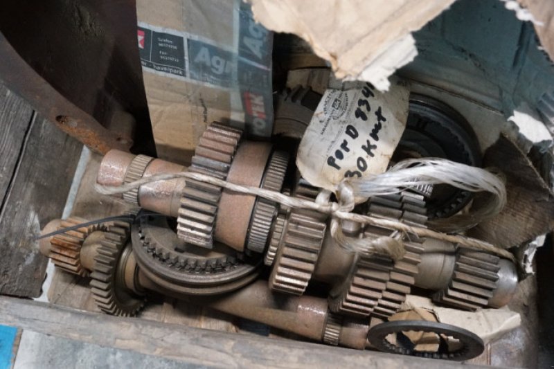 Getriebe & Getriebeteile от тип Ford 8340, Gebrauchtmaschine в Hemmet (Снимка 12)