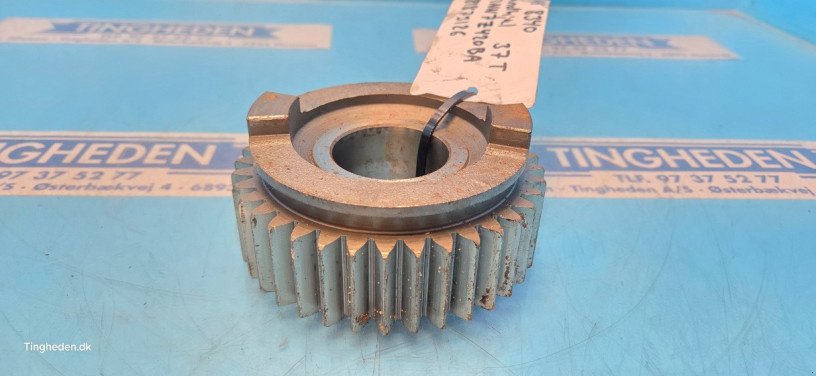 Getriebe & Getriebeteile za tip Ford 8340, Gebrauchtmaschine u Hemmet (Slika 2)