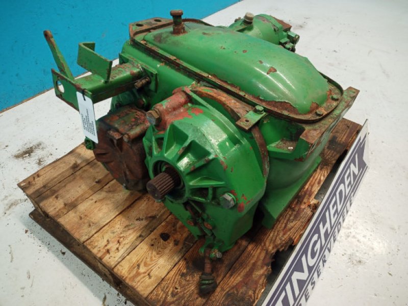Getriebe & Getriebeteile des Typs John Deere 1075, Gebrauchtmaschine in Hemmet (Bild 2)