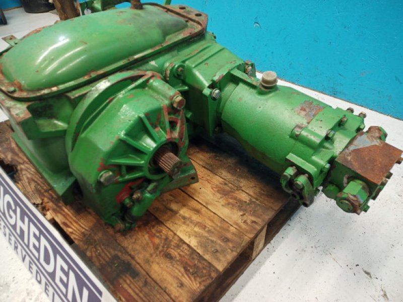 Getriebe & Getriebeteile des Typs John Deere 1075, Gebrauchtmaschine in Hemmet (Bild 5)