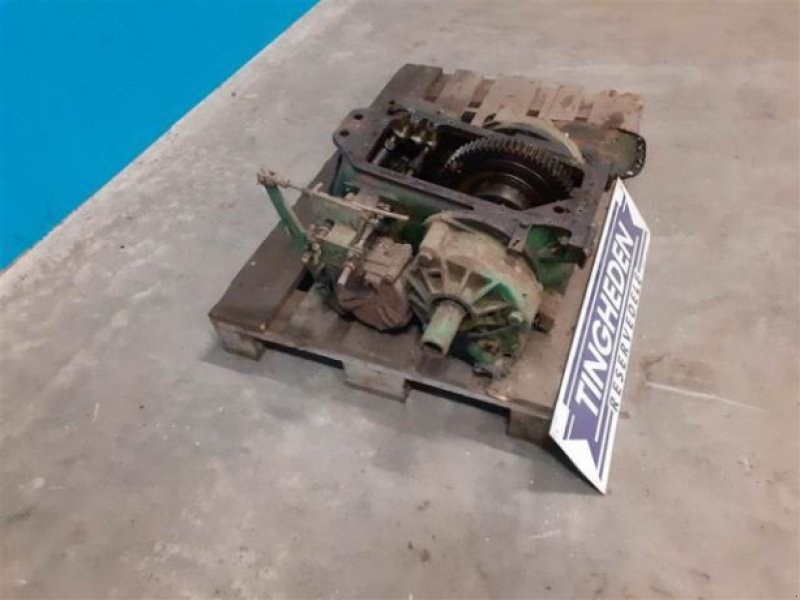 Getriebe & Getriebeteile del tipo John Deere 1075, Gebrauchtmaschine In Hemmet (Immagine 4)