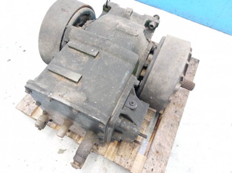 Getriebe & Getriebeteile des Typs John Deere 2254, Gebrauchtmaschine in Hemmet (Bild 20)