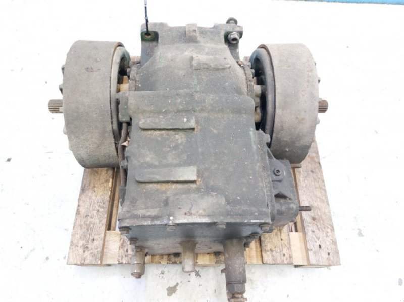 Getriebe & Getriebeteile des Typs John Deere 2254, Gebrauchtmaschine in Hemmet (Bild 2)