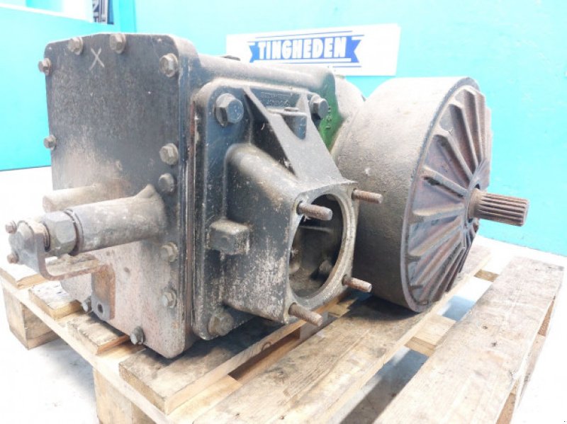 Getriebe & Getriebeteile des Typs John Deere 2254, Gebrauchtmaschine in Hemmet (Bild 19)