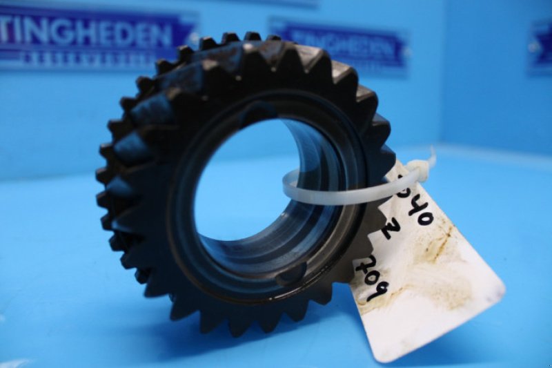 Getriebe & Getriebeteile des Typs John Deere 3040, Gebrauchtmaschine in Hemmet (Bild 5)