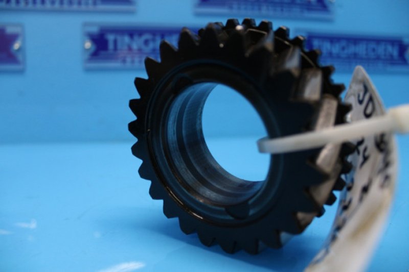 Getriebe & Getriebeteile des Typs John Deere 3040, Gebrauchtmaschine in Hemmet (Bild 6)