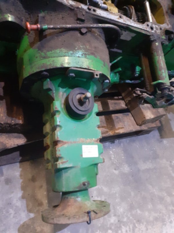Getriebe & Getriebeteile des Typs John Deere 3040, Gebrauchtmaschine in Hemmet (Bild 13)