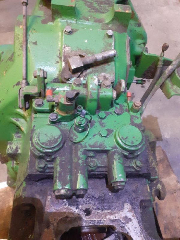 Getriebe & Getriebeteile des Typs John Deere 3040, Gebrauchtmaschine in Hemmet (Bild 5)